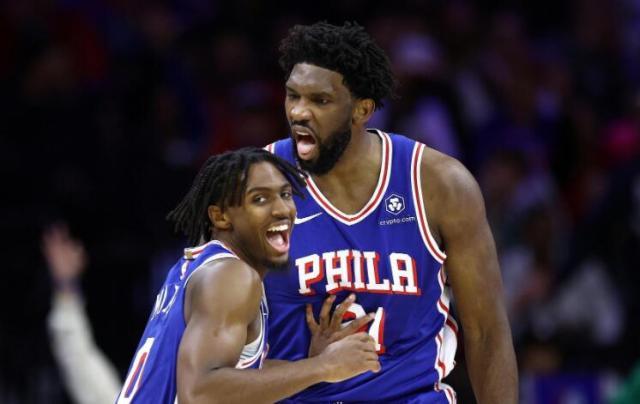 B体育首页-蜕变！马克西迈向全明星 恩比德冲冠需他护航